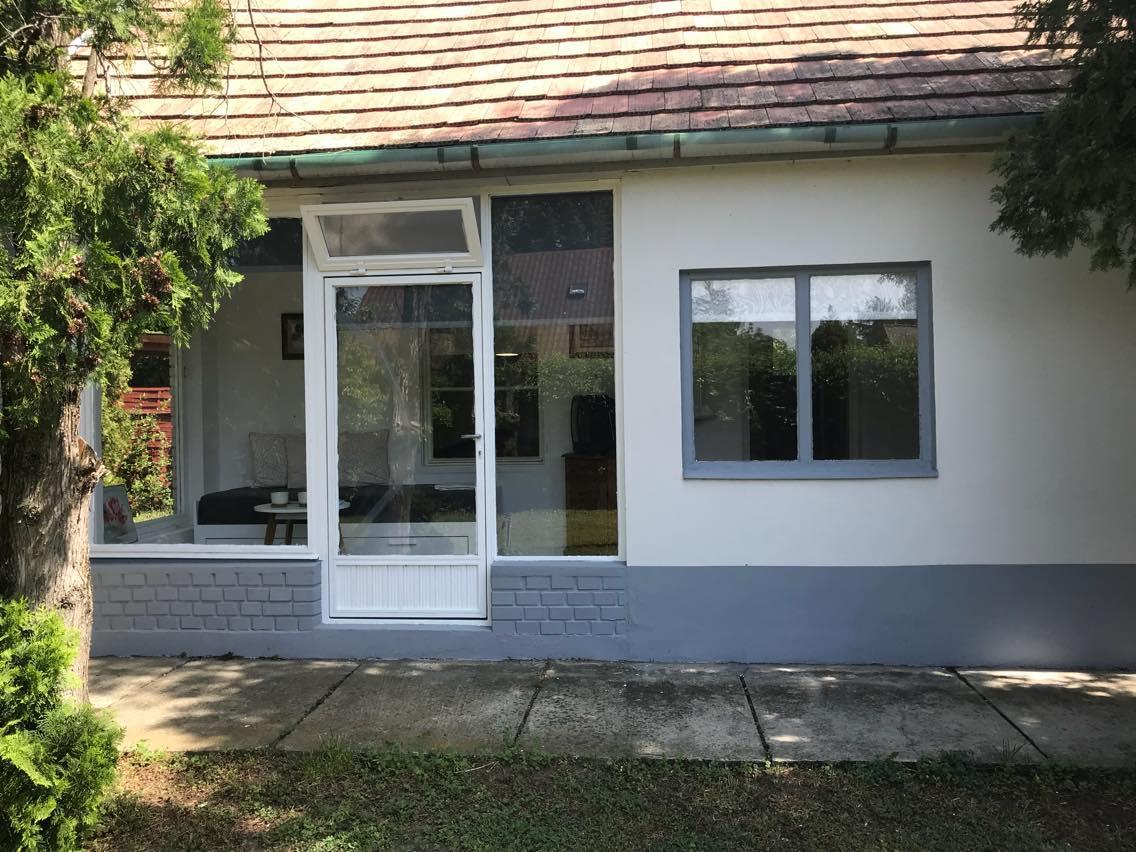 Retro Haz Guest House Balatonszabadi Exterior photo